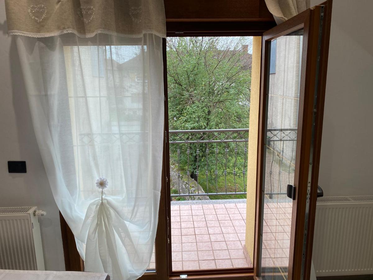 Apartman Galerija オグリン エクステリア 写真